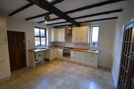 2 bed House - End Terrace for Rent - Photo 4