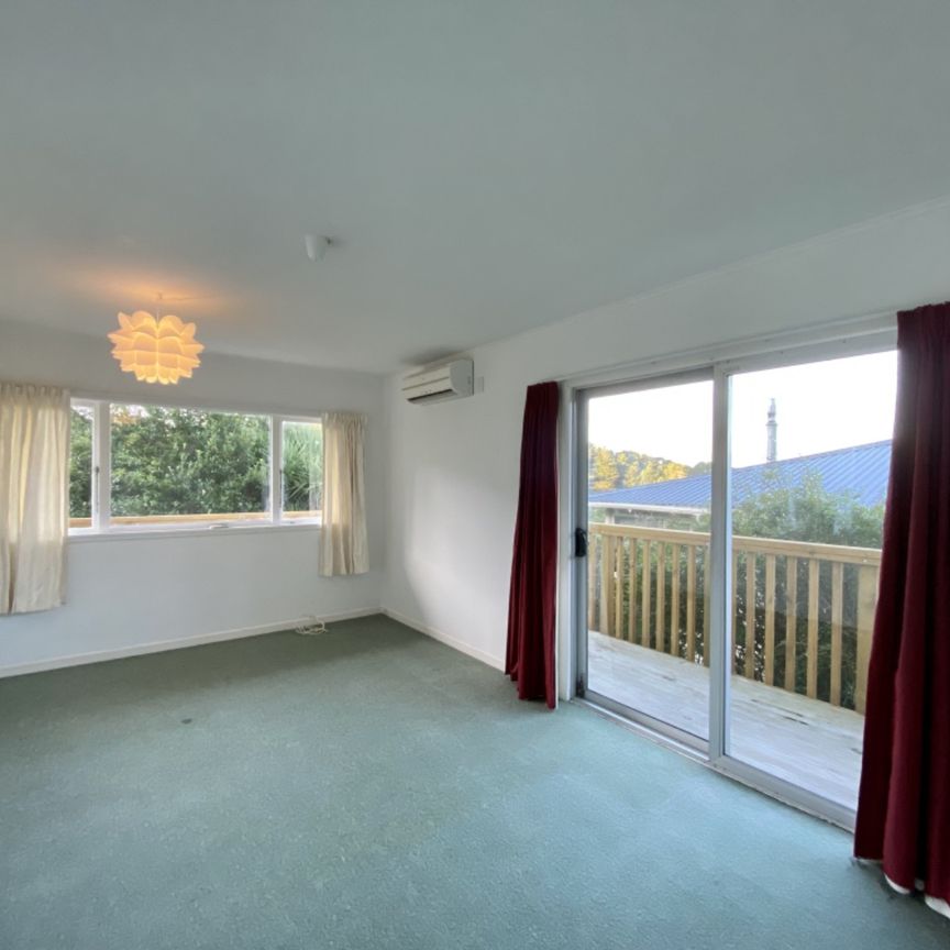 2/123 Makara Road, Karori - Photo 1