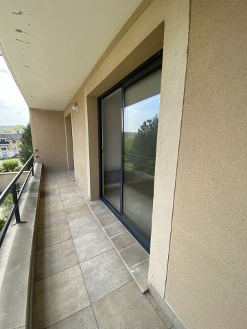 Appartement 2 Pièces + cave + parking sous-sol - Photo 4