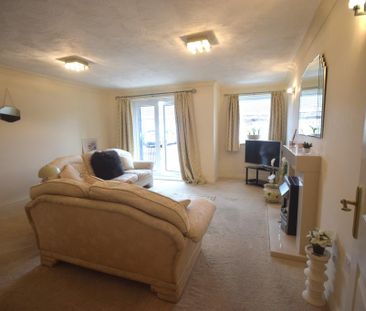 2 bedroom apartment to rent - Photo 2