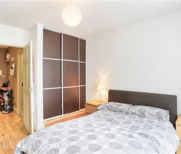 Dryden Court, London, Renfrew Road - Photo 4