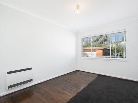 112B Macarthur Avenue, O'Connor ACT 2602 - House For Rent | Domain - Photo 3