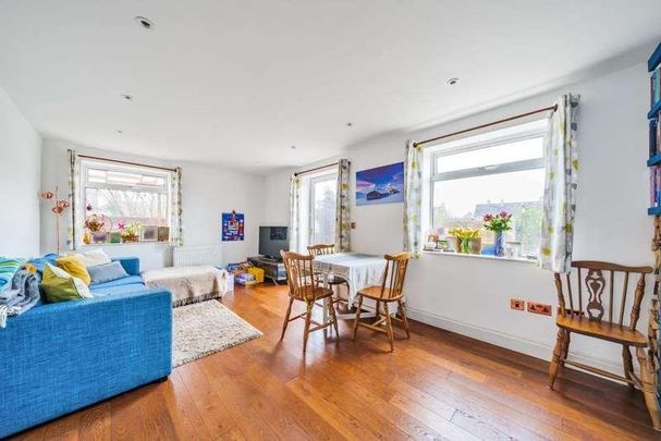 North Abingdon, Oxfordshire, OX14 - Photo 1