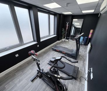 Studio to rent - Photo 6