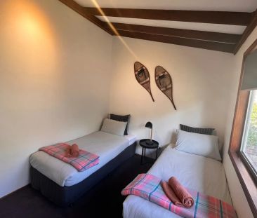 3 Bedroom Unit - $600/week - 12 month lease - Photo 6