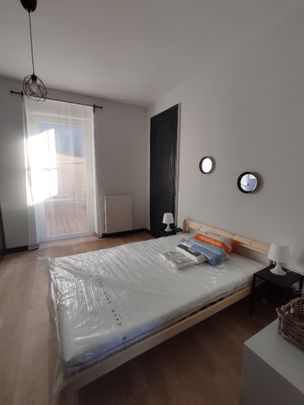 T2 MEUBLE AVEC TERRASSE - Photo 1