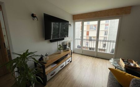 Appartement à louer 3 pièces • La Chapelle-Saint-Mesmin - Photo 2