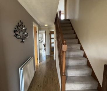 3 bedroom detached house to rent - Photo 6