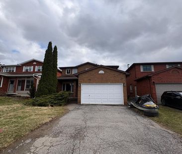 For Lease - Main 48 Marchwood Crescent, Richmond Hill, Ontario - Photo 6
