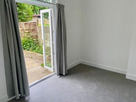 2 bedroom maisonette to rent - Photo 5