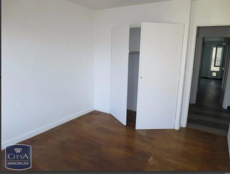 Appartement à louer 3 pièces 77.59m² - Photo 2