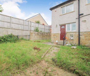 2 bedroom end of terrace house to rent - Photo 3