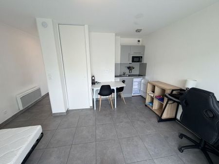 Location Appartement 1 pièce 25m² TROYES 10000 - Photo 4
