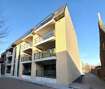 Gelijkvloers nieuwbouwappartement met 3 slaapkamers en terras - Photo 3