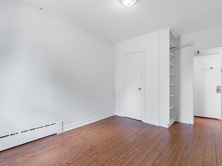 For Lease - 76 Walmsley Boulevard Unit# 3, Toronto, Ontario - Photo 4