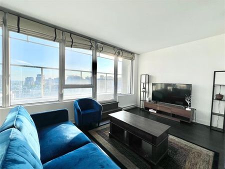 1239 Rue Drummond - Photo 3