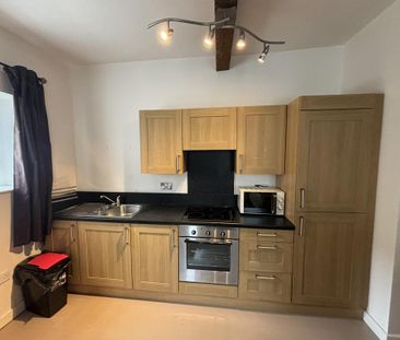 1 bedroom flat to rent - Photo 1