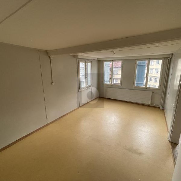 GÜNSTIG UND ZENTRAL - Foto 1