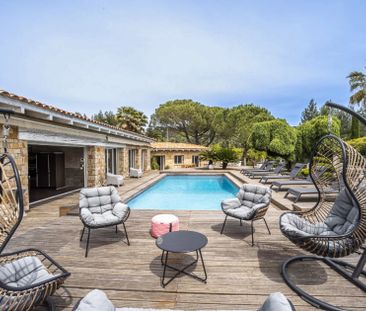 Mougins - Villa 4 pièce avec piscine chauffé et Tennis sur 3700m² d... - Photo 3