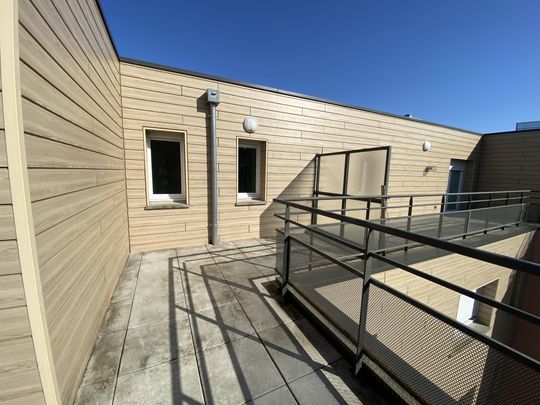 APPARTEMENT T2 AVEC TERRASSE ET PARKING - AMIENS SUD - Photo 1