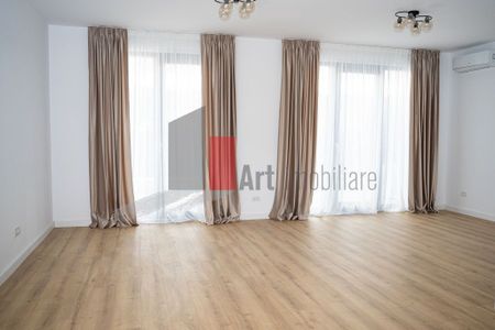 Casa singura in curte, Zizin , Tarlungeni , Brasov - Photo 2