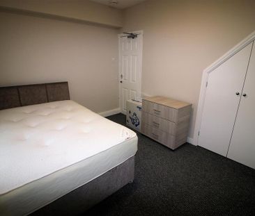 5 bedroom private hall to rent - Photo 5
