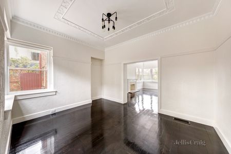 83 Wellington Street, Kew - Photo 3