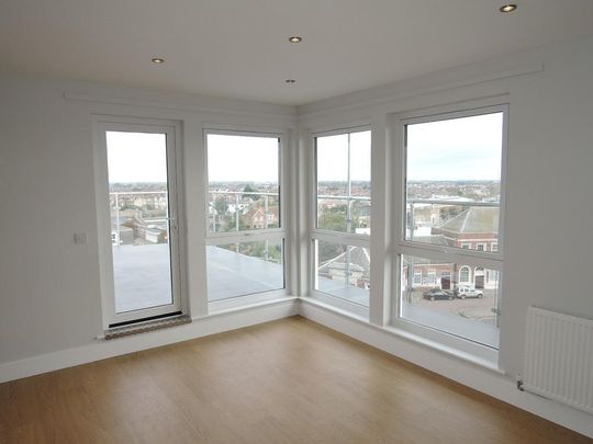 3 bedroom penthouse to rent - Photo 1