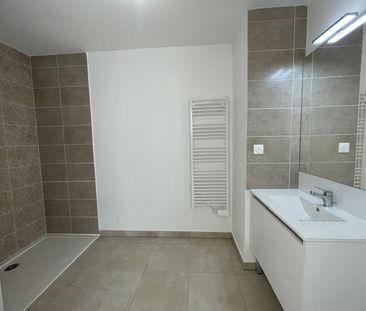 Location Appartement 2 pièces 42m² - Photo 5