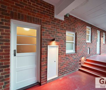 17/40 Mount Street, West Perth, WA 6005 - Photo 3