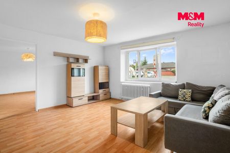 Pronájem, Byt 2+1, 66 m², Kladno, Uhelná - Photo 2