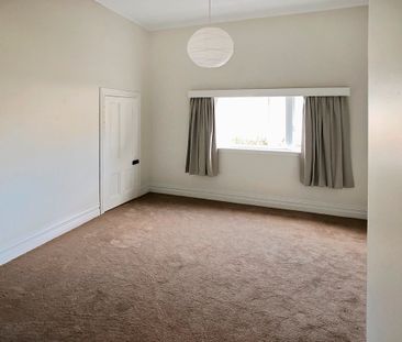 EPSOM - Double Grammar Zone or Groups - Photo 5