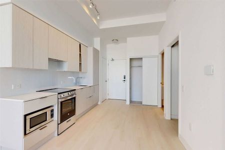 For Lease - 3900 Confederation Parkway Unit# 322, Mississauga, Ontario - Photo 4