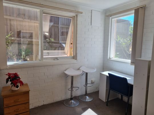 Doncaster East - Photo 1