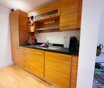 1 bedroom Flat To Let - Photo 3