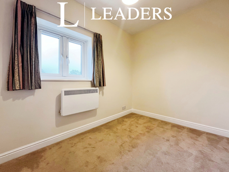 2 bedroom townhouse to rent - Photo 4