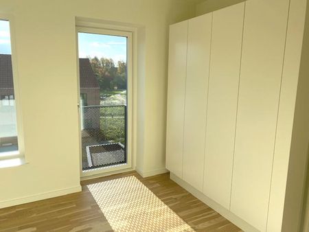 Skønt 4-værelses rækkehus i flotte omgivelser - Photo 2