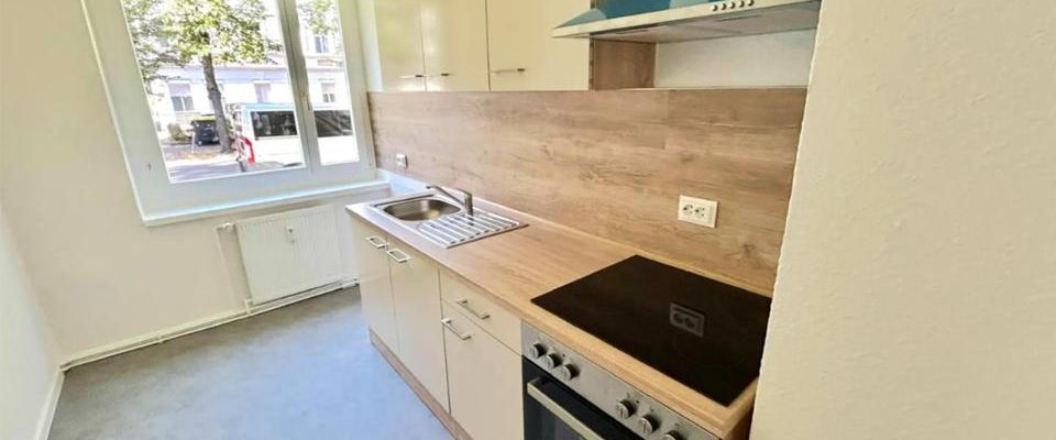 Charmante 2 Zimmer Wohnung mit grüner Aussicht - Photo 1