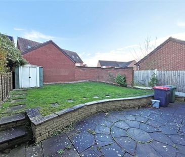 3 bedroom terraced house to rent - Photo 6