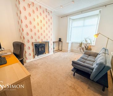 Darwen Road, Bromley Cross - Photo 2