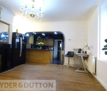 2 bedroom end of terrace house to rent - Photo 1