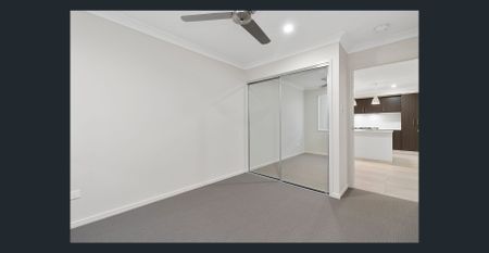 Comfortable 4 Bedroom Home & Multiple Living Areas - Photo 2