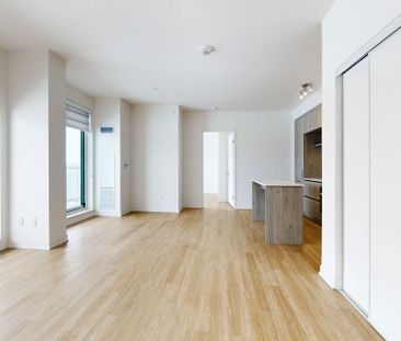 For Lease - 2 David Eyer Road Unit# 1027, Richmond Hill, Ontario - Photo 1