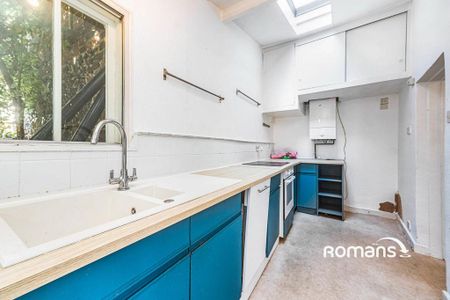 2 bedroom terraced house to rent - Photo 5