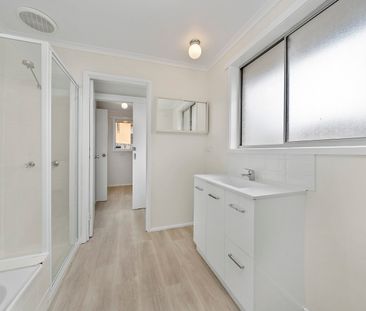 37 Viola Crescent, Gagebrook TAS 7030 - House For Rent | Domain - Photo 6