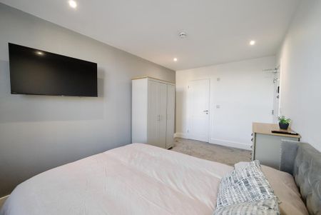 7 bedroom terraced house to rent - Photo 2