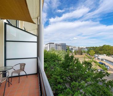 84/66 Allara Street, City. - Photo 1