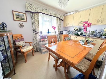 A 2 Bedroom Apartment Instruction to Let in Bexhill-on-Sea - Photo 5