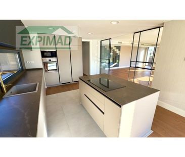 5 room luxury House for rent in Las Rozas de Madrid, Autonomous Reg... - Photo 4