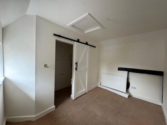 2 bedroom terraced house to rent - Photo 1
